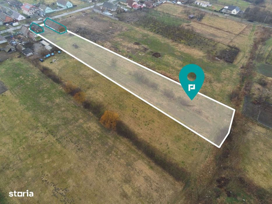 Teren  3930 mp Padureni