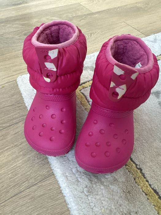Обувки за момиче crocs