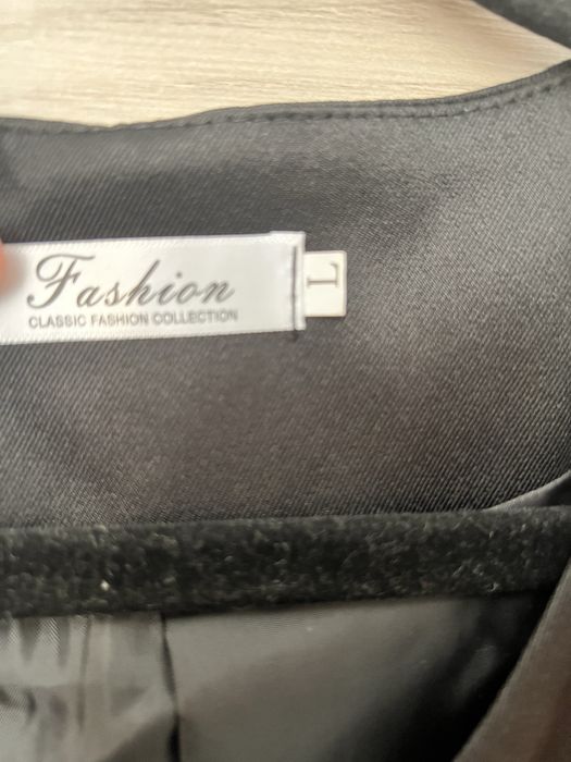 Жилет женский стильный