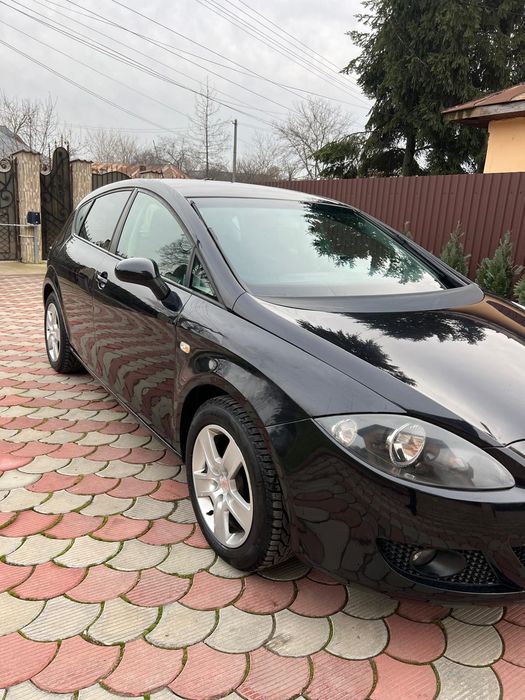 Vand Seat Leon 1.9 tdi  105 cp impecabil