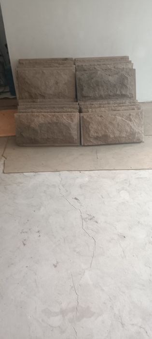 Камень Гранит 30х60см