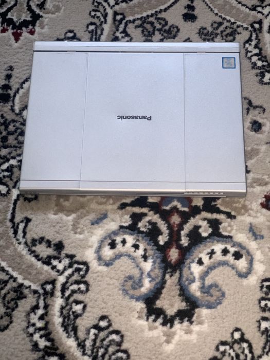 Panasonic cf-xz core i5 7th Gen