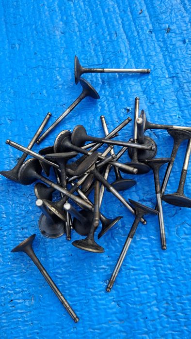 Запчасти Гбц 2UZ-FE TAYOTA