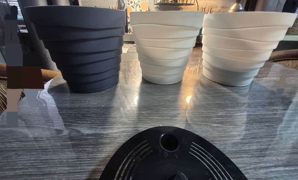 Горшки    цветочные