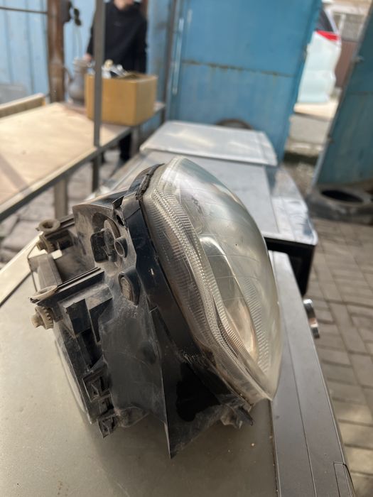 Фара Приора оригинал