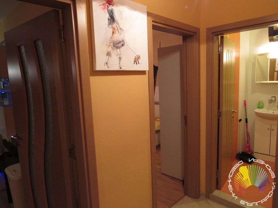 Дава се под наем Двустаен апартамент в Бургас, Славейков - 65 кв.м за 433.5 € - Снимка #8