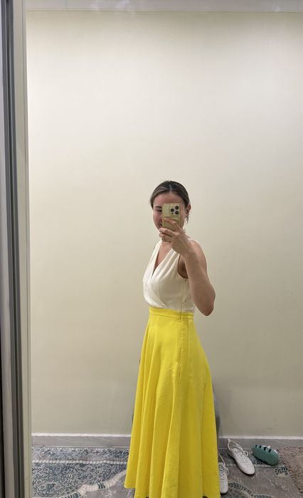 Платье Max&Co, топ Elie Tahari