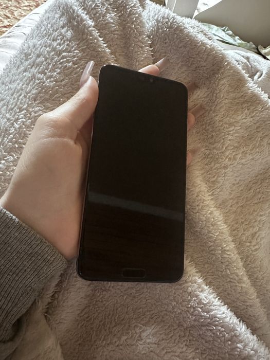 Хуавей п20 про Продам!