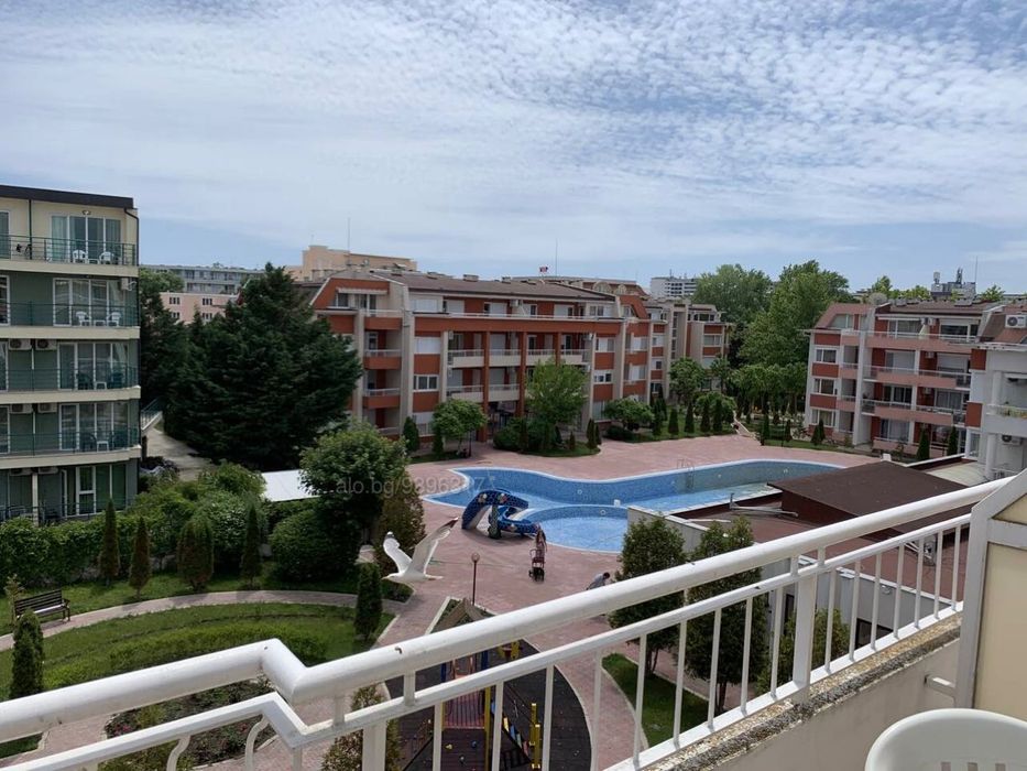 3-стаен апартамент/350 м от плажа/басейн с детска пързалка/до 7човека