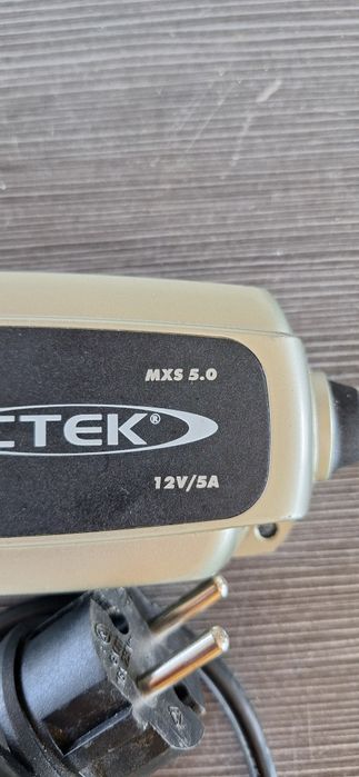Зарядно за акумулатор CTEK mxs 5.0