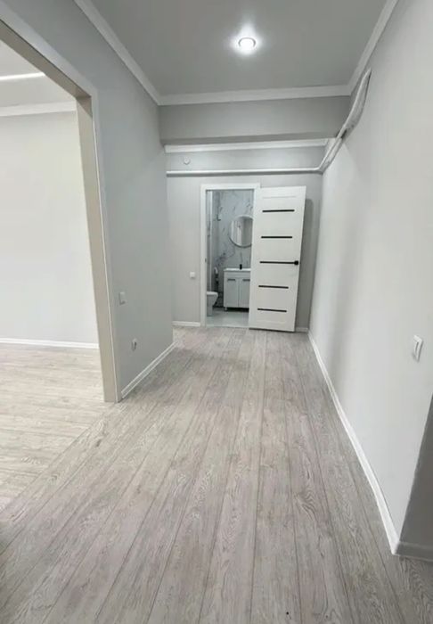 продам 1-ком. 53кв. каратал 1-этаж