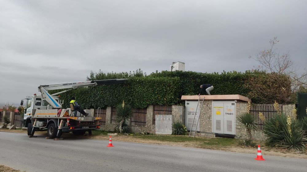 Косене и поддръжка на дворове  Пловдив