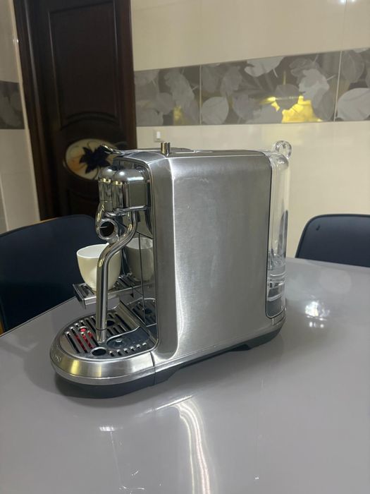 NESPRESSO Creatista Plus – Cafeaua perfectă, la tine acasă sau birou!