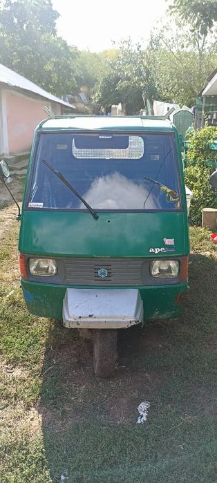 Vând Piaggio ape model 703