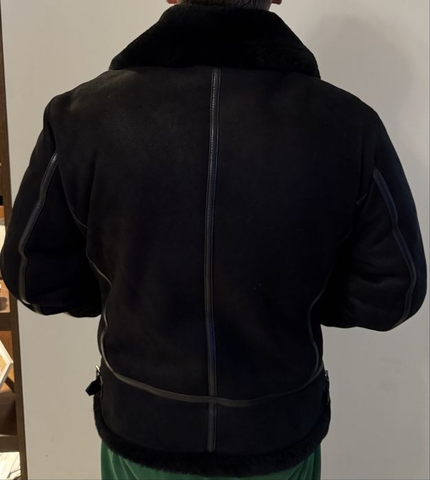 Черно кожено яке от Турция е купувано