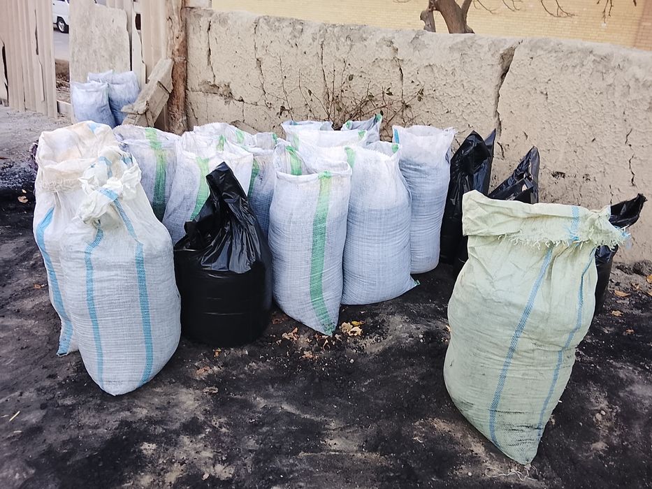 Кумирхока сотилади