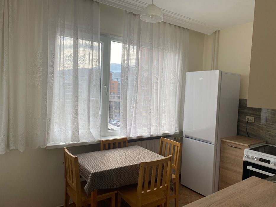 Апартамент под наем Младост 4