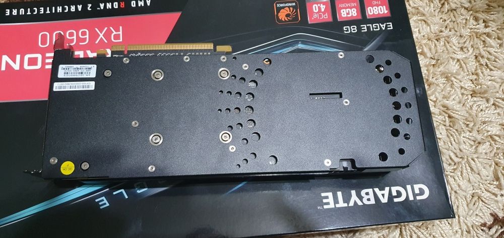 Rx 570 4GB RED DEVIL varianta în 3 fan-uri