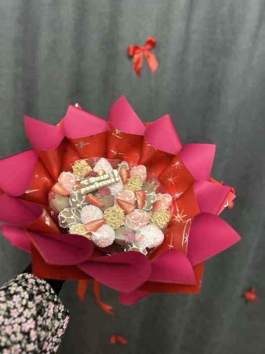 Клубника в шоколаде Алматы 24/7