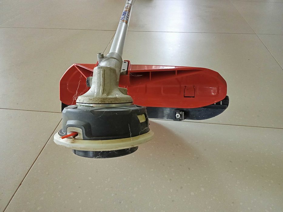 Бензинов тример STIHL FS 235 1.55 kW, 2.1 к.с 420 мм