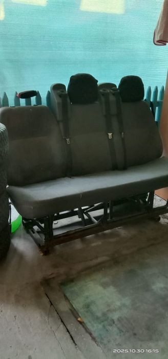 Сиденье автомобиля