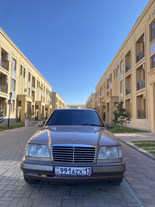 Мерседес 124 2.8