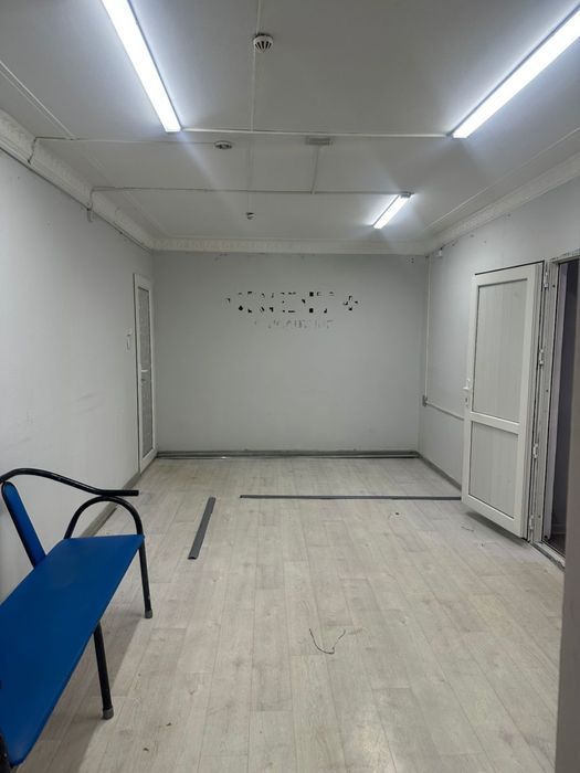 Напротив ТЦ Жайна