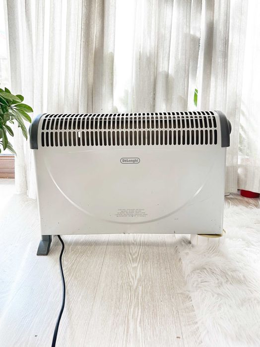 Конвектор DeLonghi