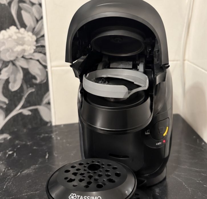 Vând espressor Bosch Tassimo