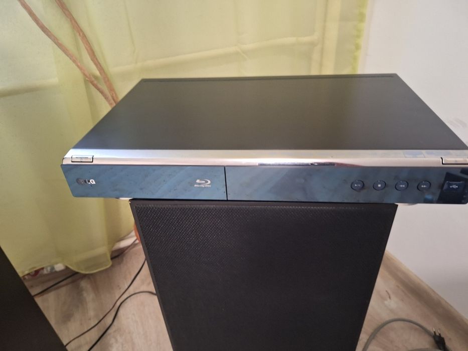 Player  blue ray LG  BD390