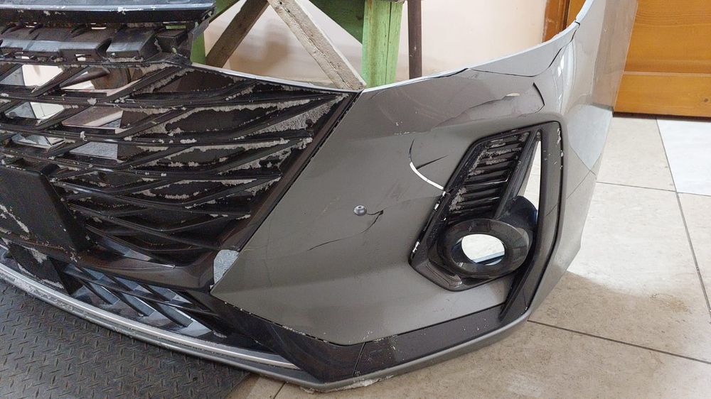 Передний бампер Арризо 8