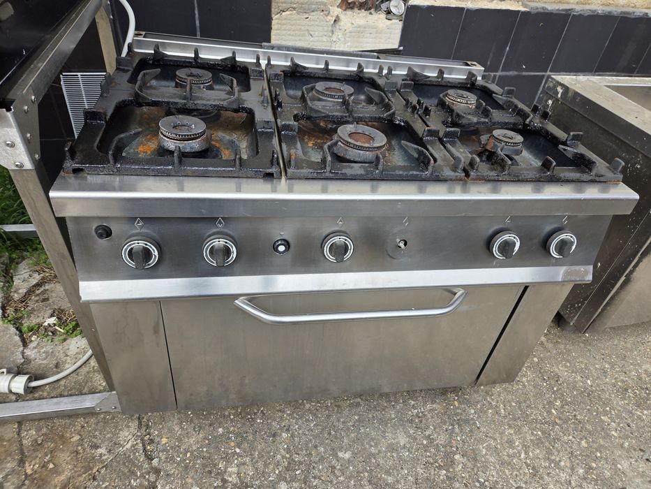 Aragaz cu banc 4-6 ochiuri, pe gaz sau curent, restaurant