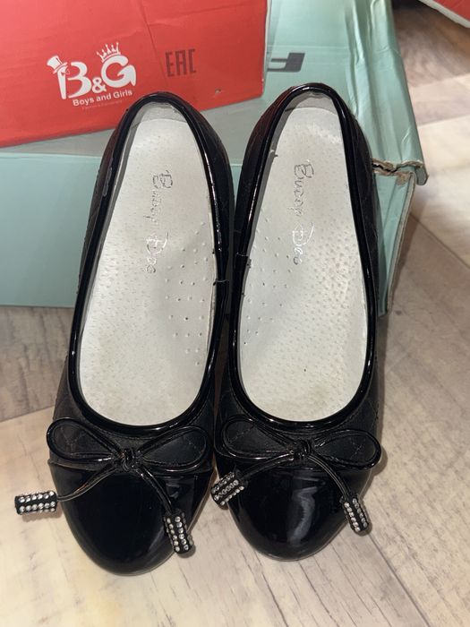 Новые черные балетки для девочек