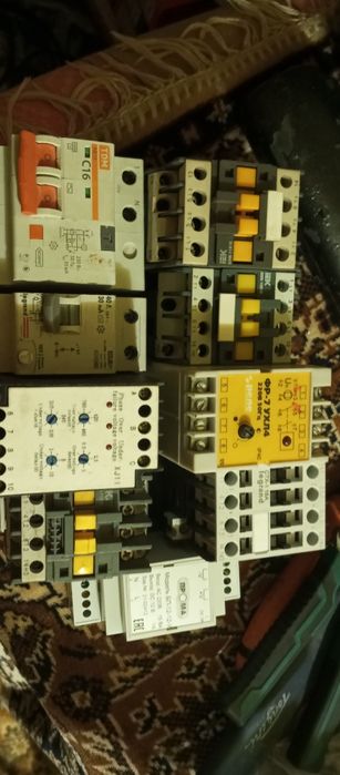 Пускатель,автомат реле