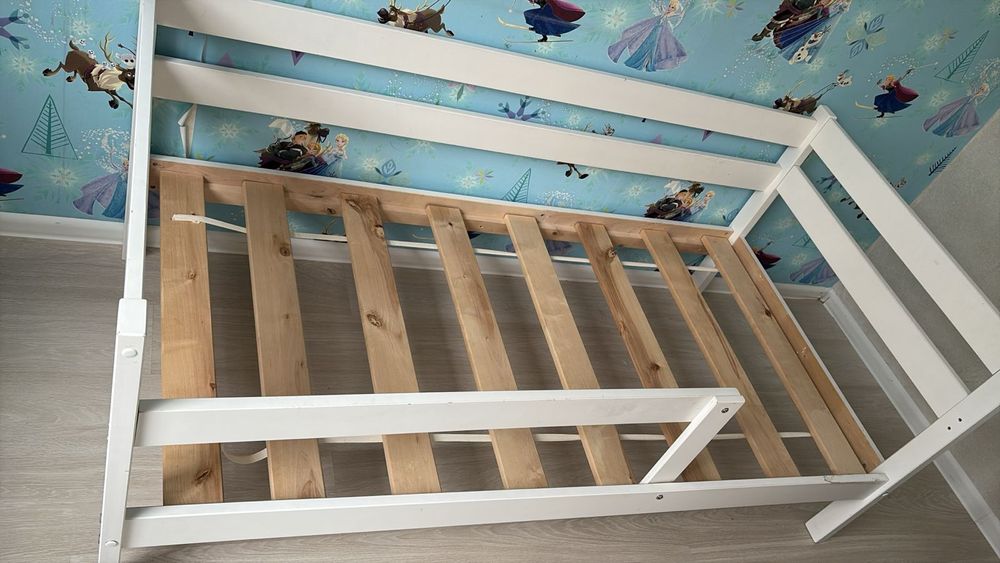 Детское кресло .