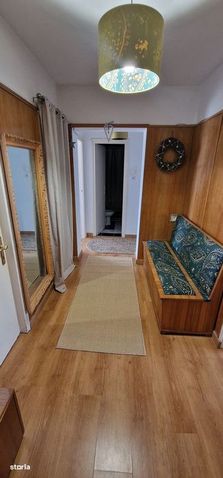 Inchiriez apartament  4 camere , situat in zona str. Gh Marinescu