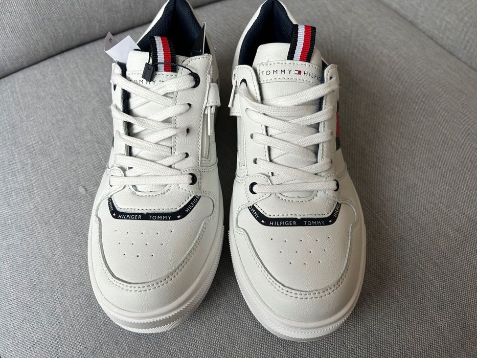 Tommy Hilfiger ,38н,унисекс