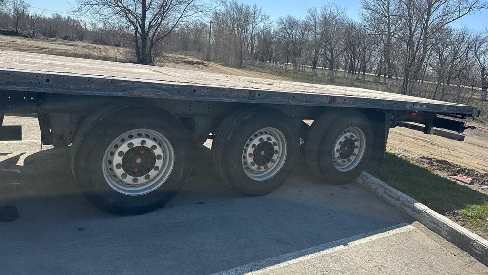 Продам тягач Mercedes-Benz Actros