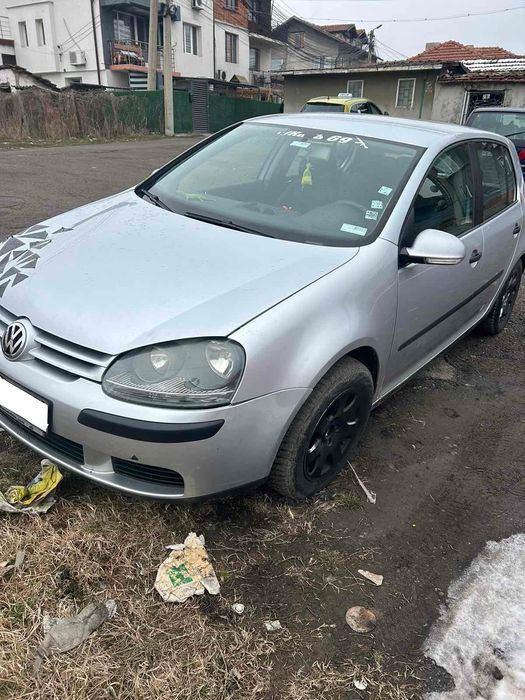 • Продавам Голф 5 1.9 105кс на ЧАСТИ както и всякакви части и за други