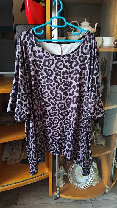 3 bluze,tunici xxxl 100 lei toate