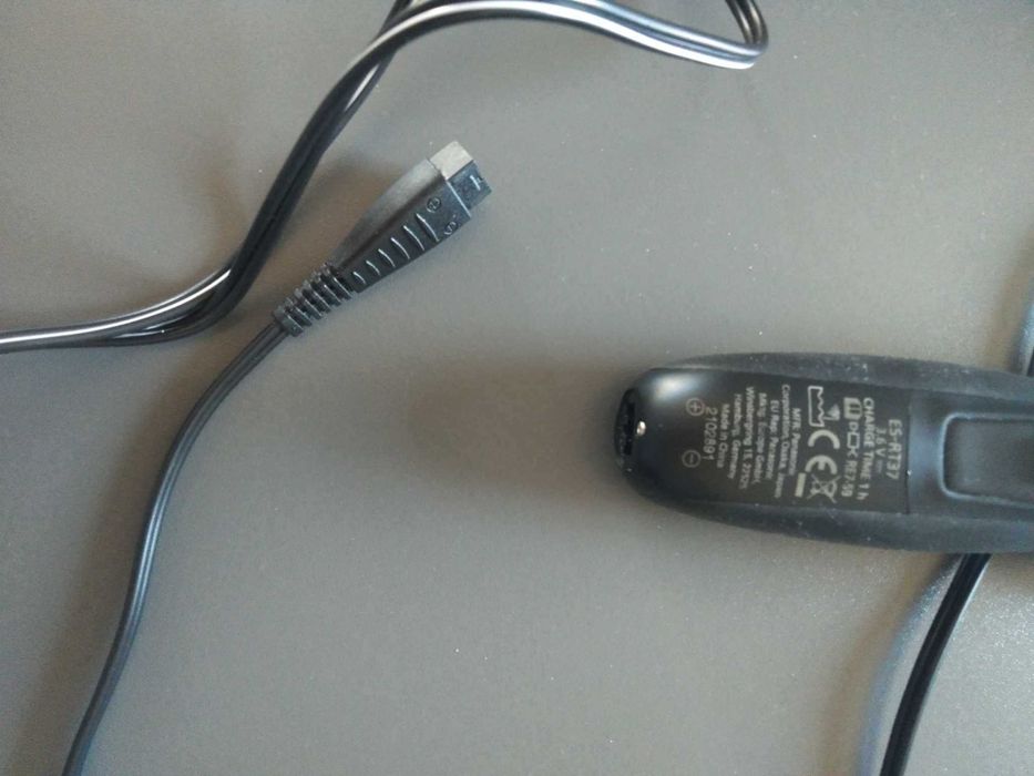 Самобръсначка Panasonic ES-RT37-K503