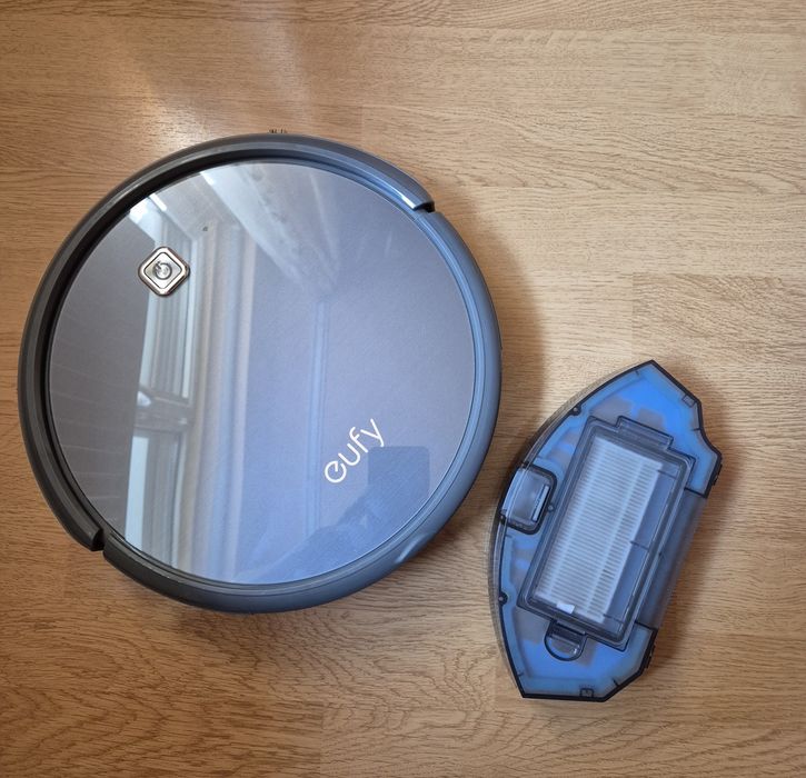 Aspirator robot smart  eufy RoboVac 11c