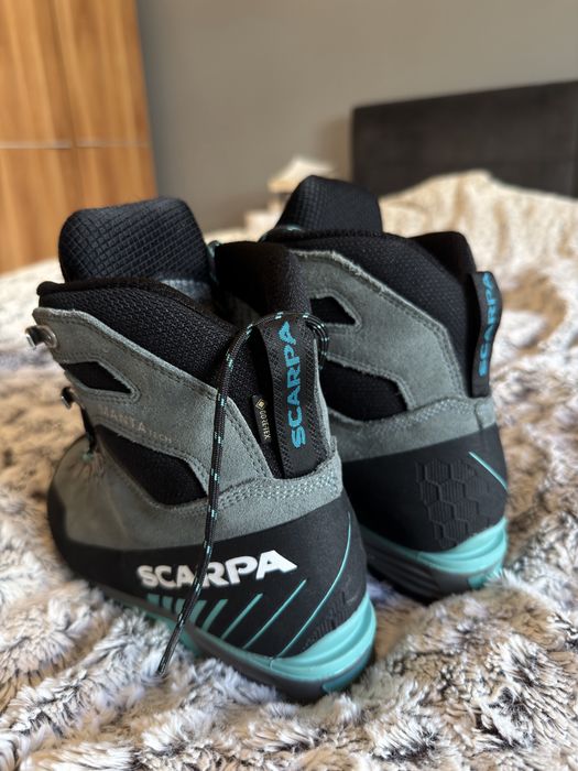 Bocanci de munte Scarpa Manta Tech 38,5