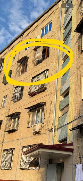 Срочно срочно Ибн Сино-1 4-хона сотилади 4-этажда жойлашган 98м²