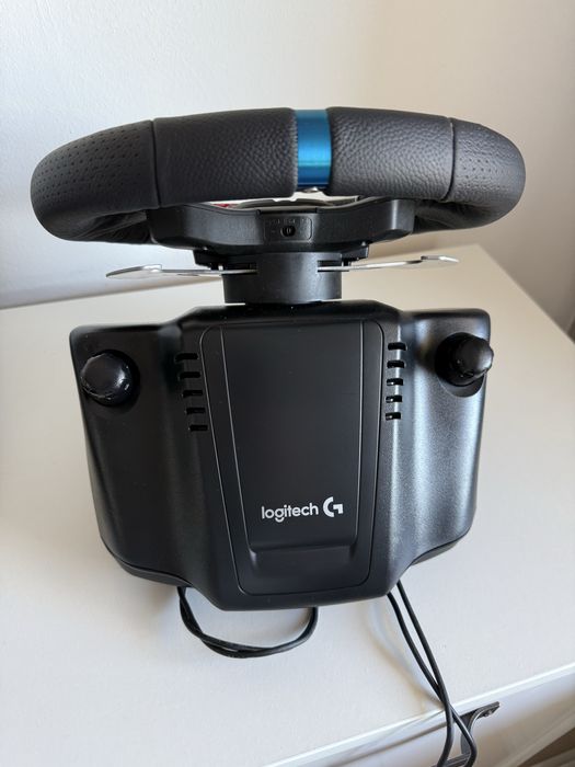 Vand volan Logitech G29 Driving Force