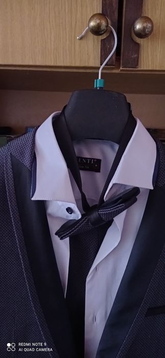 Нов стилен мъжки костюм