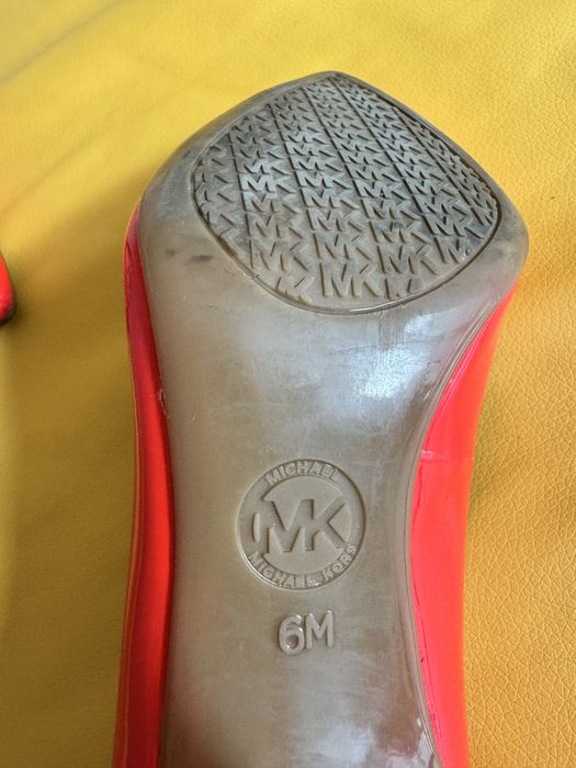 Лакированные туфли Michael Cors