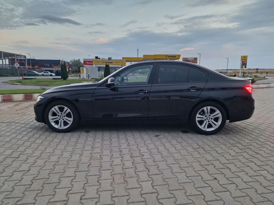 BMW 3 Series 2019 — imagine 5