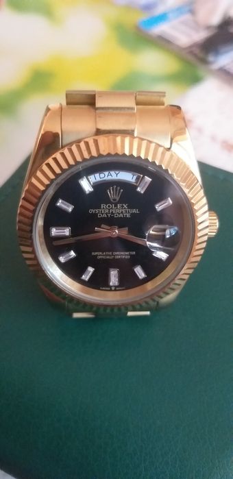 Vand ceas Rolex aurit mecanism  automat