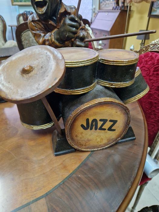 Чифт страхотни антикварни фигури статуетки музиканти